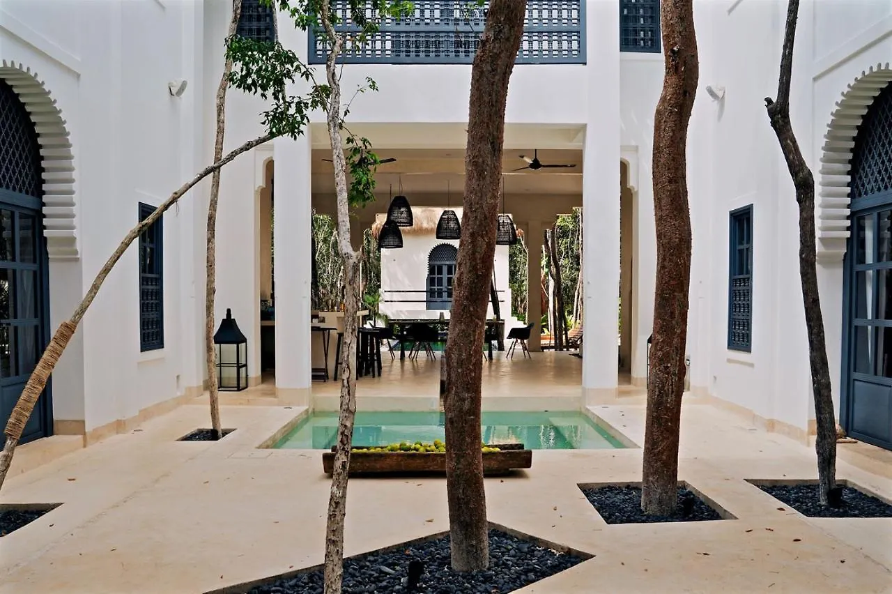 Moroccan Vacation Home For 16 Guests! Tulum 0*,  Mexico